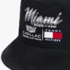 Sombrero de pescador Tommy x Cadillac F1® Team Miami Sombrero de pescador Tommy x Cadillac F1® Team Miami