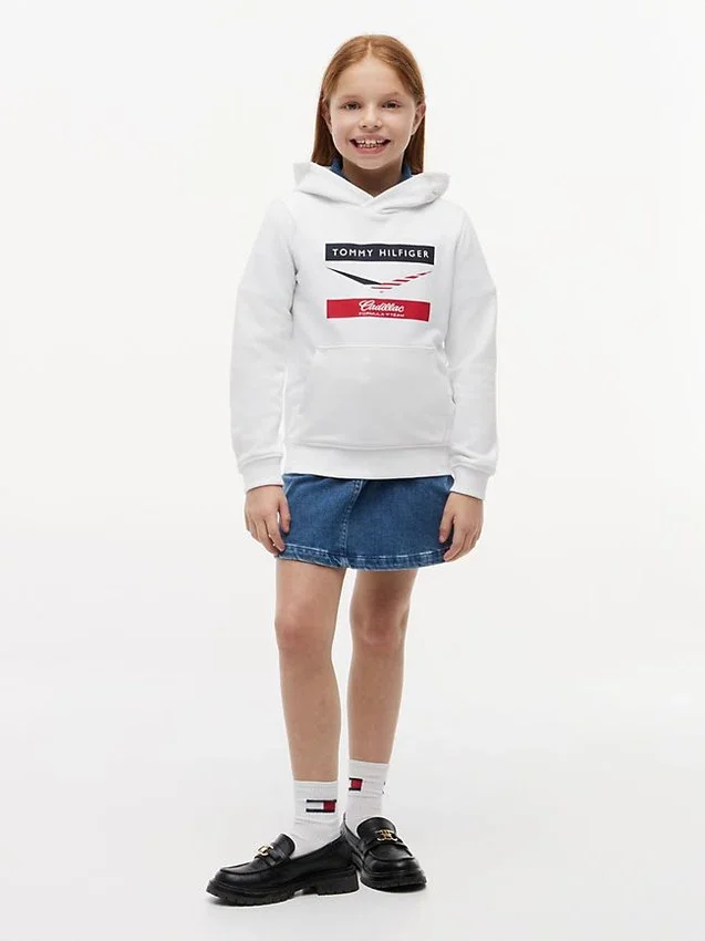 Sudadera con capucha Chevron Tommy x Cadillac F1® Team para niños Sudadera con capucha Chevron Tommy x Cadillac F1® Team para niños
