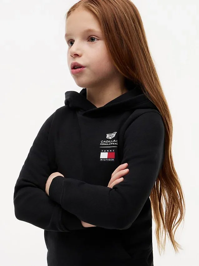 Sudadera con capucha para niños Tommy x Cadillac F1® Team Logo Sudadera con capucha para niños Tommy x Cadillac F1® Team Logo