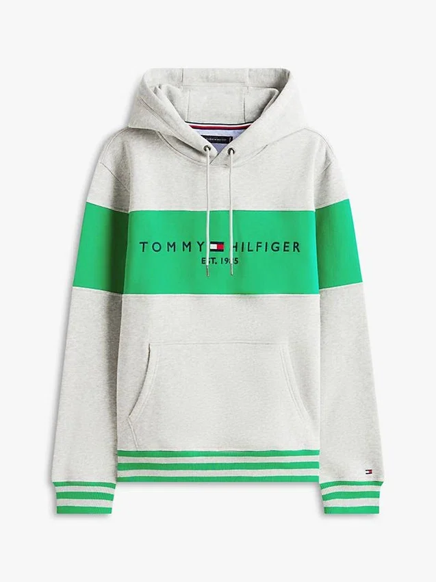 Sudadera con capucha y logo en bloques de color Sudadera con capucha y logo en bloques de color