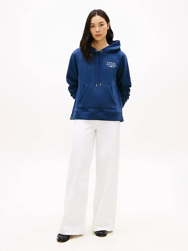 Sudadera con capucha y logo monotipo en tejido jaspeado Sudadera con capucha y logo monotipo en tejido jaspeado