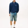 Sudadera con cremallera de un cuarto y logotipo de Tommy Jeans Sudadera con cremallera de un cuarto y logotipo de Tommy Jeans