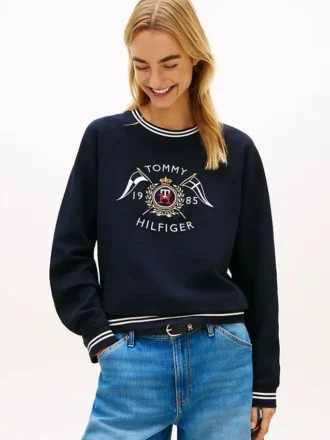 Sudadera con escudo náutico