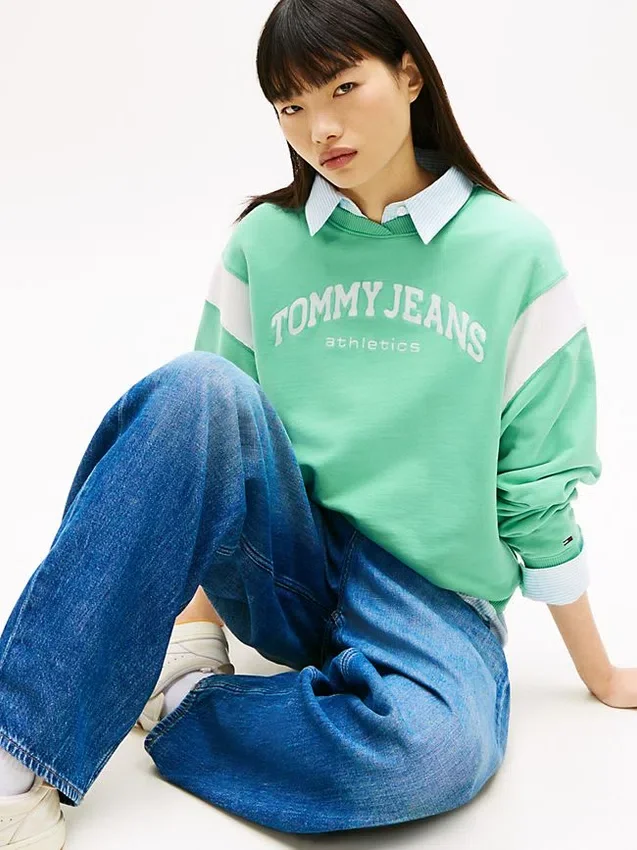 Sudadera de corte recto Tommy Jeans Athletics Sudadera de corte recto Tommy Jeans Athletics