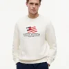 Sudadera de cuello redondo con el logotipo de la bandera ondulada