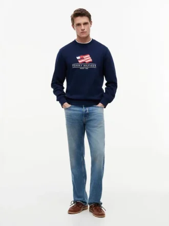 Sudadera de cuello redondo con el logotipo de la bandera ondulada