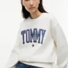 Sudadera de cuello redondo con logotipo Varsity Tommy Sudadera de cuello redondo con logotipo Varsity Tommy