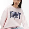 Sudadera de cuello redondo con logotipo Varsity Tommy Sudadera de cuello redondo con logotipo Varsity Tommy