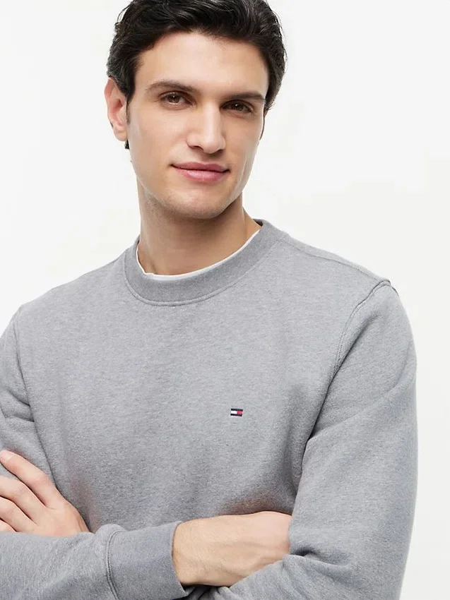 Sudadera Essential de cuello redondo Sudadera Essential de cuello redondo