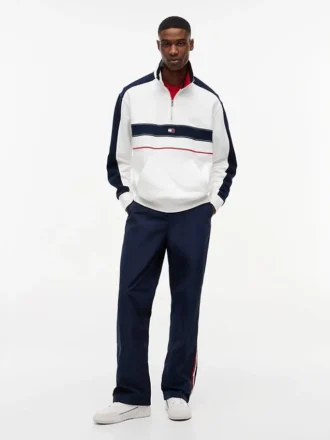 Sudadera Tommy Jeans con cremallera de un cuarto y bloques de color