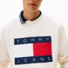 Sudadera Tommy Jeans con gran logotipo de bandera