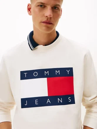 Sudadera Tommy Jeans con gran logotipo de bandera