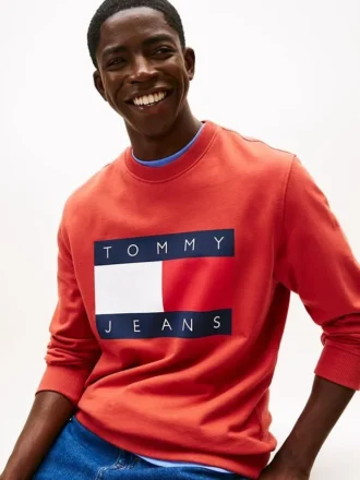 Sudadera Tommy Jeans con gran logotipo de bandera