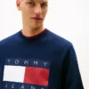 Sudadera Tommy Jeans con gran logotipo de bandera