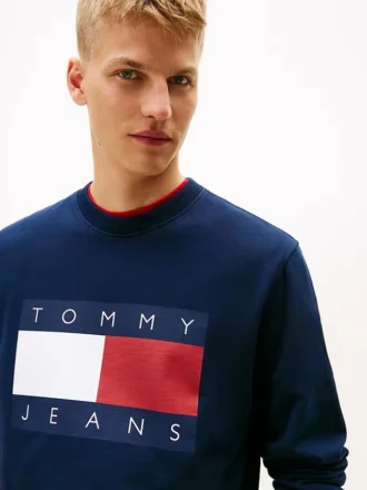 Sudadera Tommy Jeans con gran logotipo de bandera