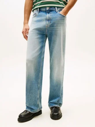 Vaqueros bootcut desgastados de Tommy Jeans