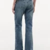 Vaqueros bootcut elásticos de talle medio Vaqueros bootcut elásticos de talle medio