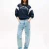 Vaqueros rectos ajustados con escudo de Tommy Jeans