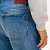 Vaqueros rectos ajustados de Tommy Jeans