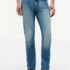 Vaqueros slim elásticos desgastados Vaqueros slim elásticos desgastados