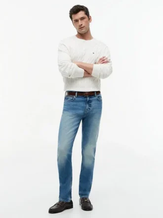Vaqueros slim elásticos desgastados