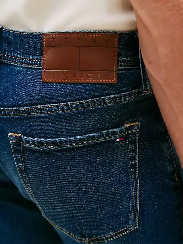 Vaqueros slim elásticos y ligeros Vaqueros slim elásticos y ligeros