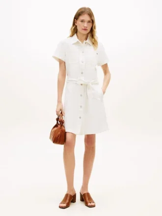 Vestido camisero de denim blanco con cinturón