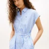 Vestido camisero de popelín a rayas con cinturón