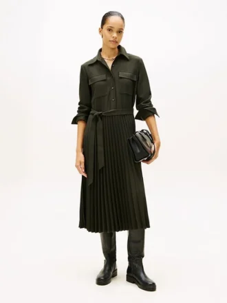Vestido camisero de sarga plisado con cinturón