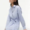 Vestido camisero midi a rayas con estampado floral