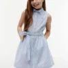Vestido camisero sin mangas con cinturón para niña