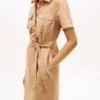 Vestido camisero utilitario de manga corta con cinturón Vestido camisero utilitario de manga corta con cinturón