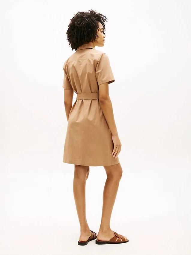 Vestido camisero utilitario de manga corta con cinturón Vestido camisero utilitario de manga corta con cinturón