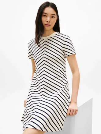 Vestido de punto entrelazado con rayas en forma de chevron