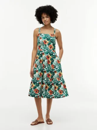 Vestido escalonado de mezcla de lino con estampado tropical