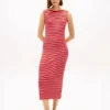 Vestido midi de corte ajustado con rayas y cuello barco