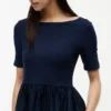 Vestido midi de manga media con mezcla de tejidos Vestido midi de manga media con mezcla de tejidos