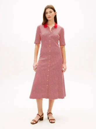 Vestido midi tipo polo con botones dorados