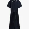 Vestido polo midi con cinturón y ribete Vestido polo midi con cinturón y ribete