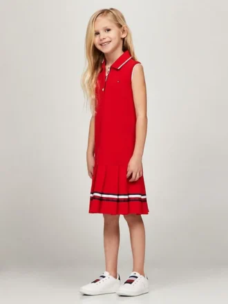 Vestido polo sin mangas con pliegues para niña