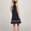 Vestido polo sin mangas con pliegues para niña