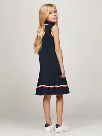 Vestido polo sin mangas con pliegues para niña