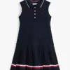Vestido polo sin mangas con pliegues para niña