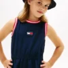Vestido sin mangas con logotipo de bandera ondulada para niña