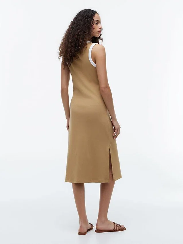 Vestido sin mangas de punto acanalado Vestido sin mangas de punto acanalado