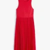 Vestido sin mangas plisado de mezcla de tejidos Vestido sin mangas plisado de mezcla de tejidos