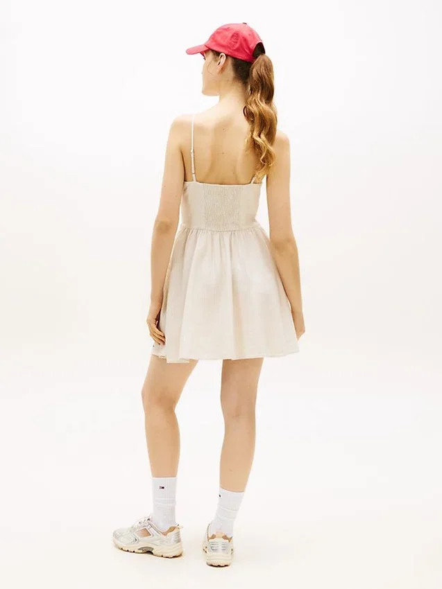 Vestido skater de mezcla de lino de Tommy Jeans Vestido skater de mezcla de lino de Tommy Jeans