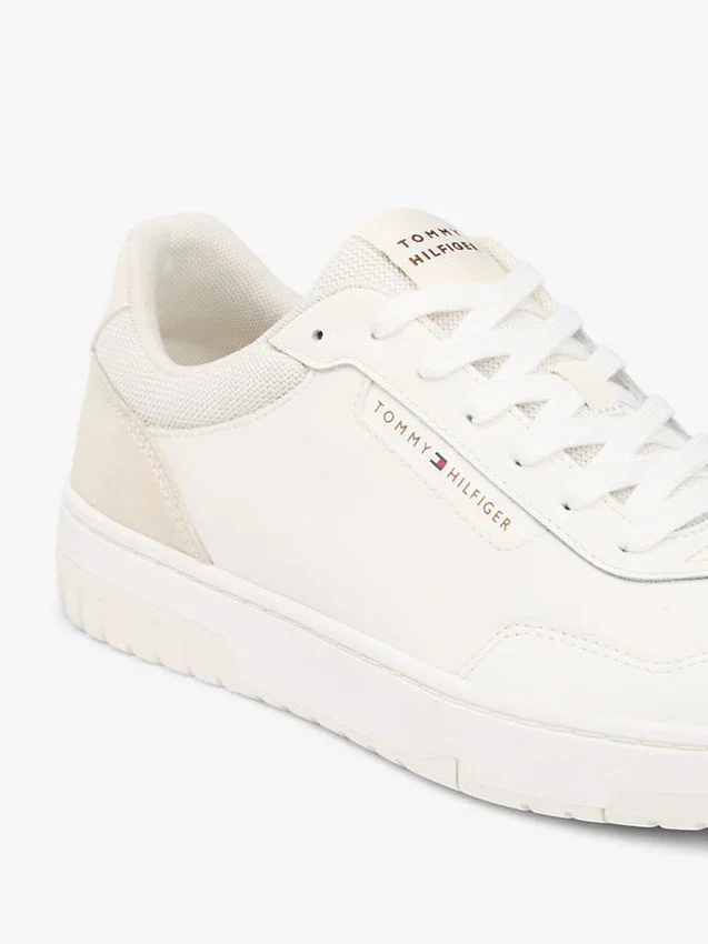 Zapatillas bajas de mezcla de piel y ante Zapatillas bajas de mezcla de piel y ante