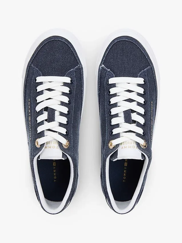 Zapatillas con plataforma de lona Zapatillas con plataforma de lona