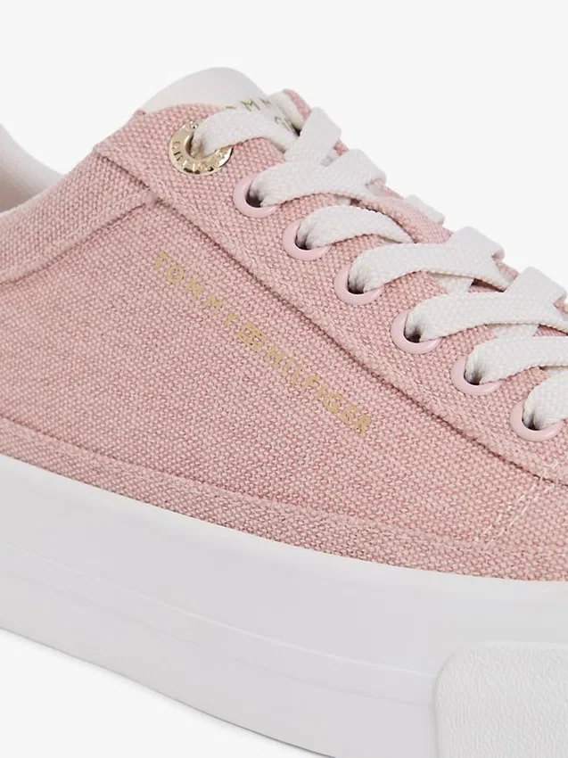 Zapatillas con plataforma de lona Zapatillas con plataforma de lona